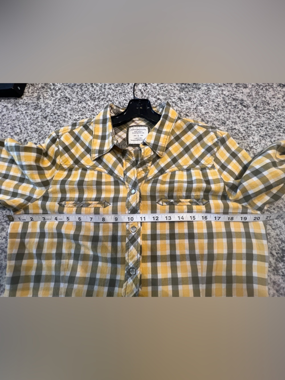100% Cotton Old Navy Yellow and Gray Plaid Button-Down Shirt - Picture 3 of 8